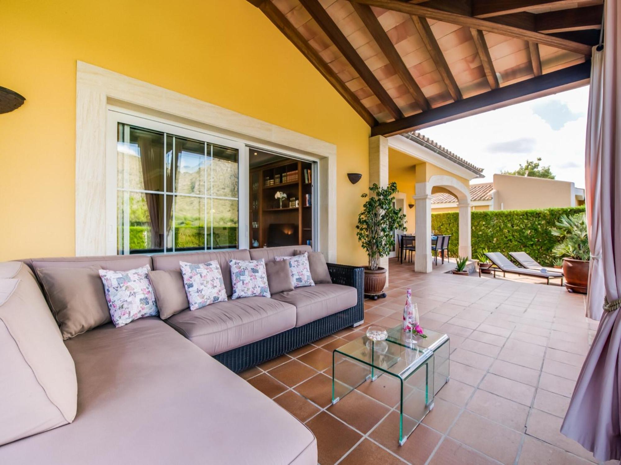 8 Person Home, By The Ferienhaus Alcúdia